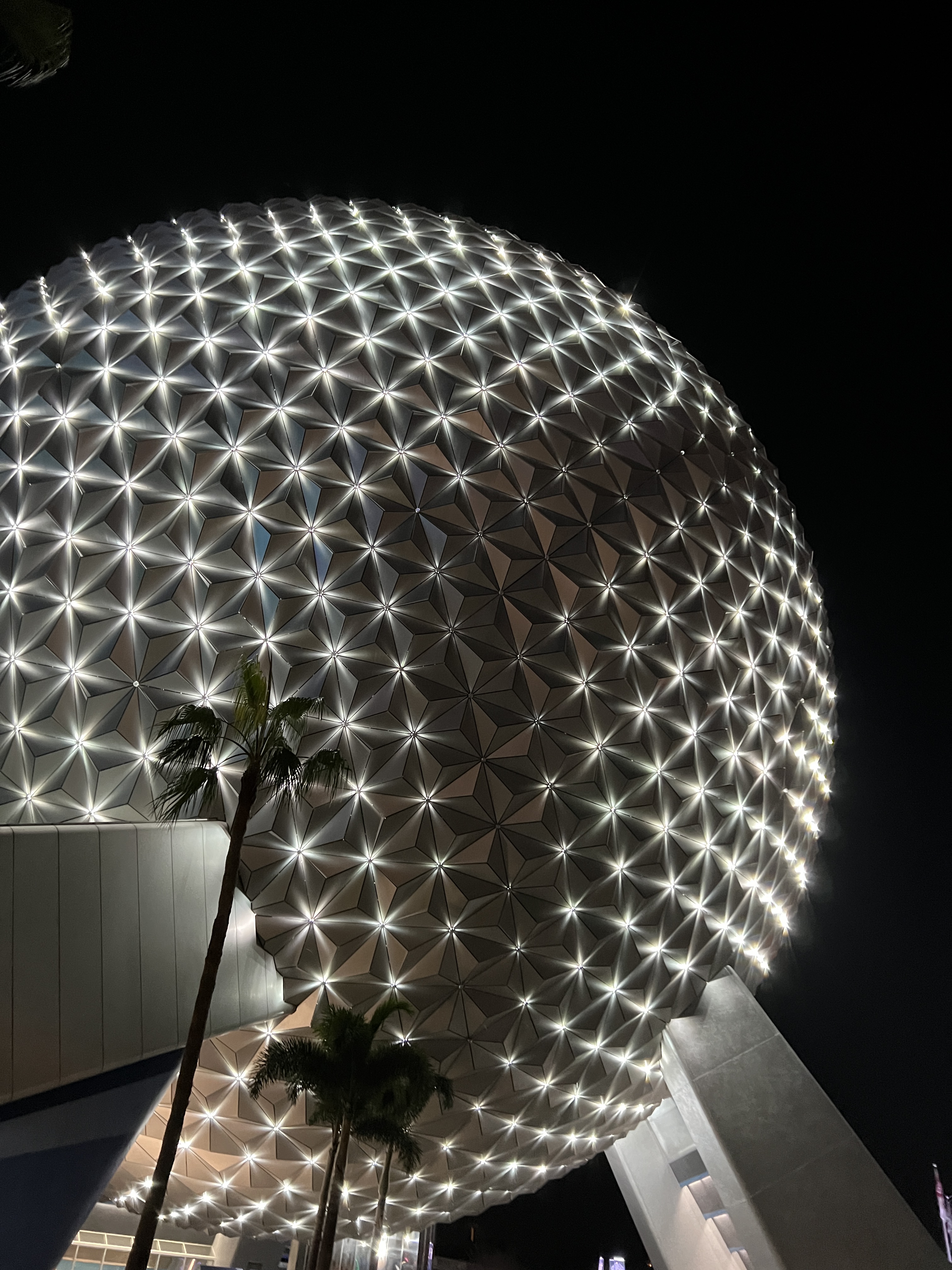 EPCOT Ball at Walt Disney World Resort (Nighttime)